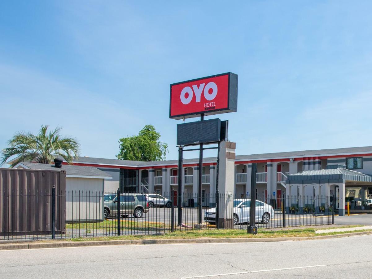Oyo Hotel Augusta Downtown Eksteriør billede